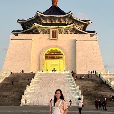 ReqJoann's profile picture. 