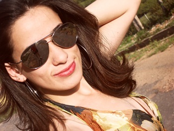 Decifra-me .. mais naoo conclua..pois posso te surpreender.. rsrs    http://t.co/rGM64P3w8T