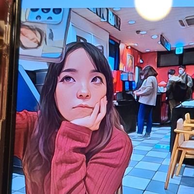 冨田麻衣🍭さんのプロフィール画像
