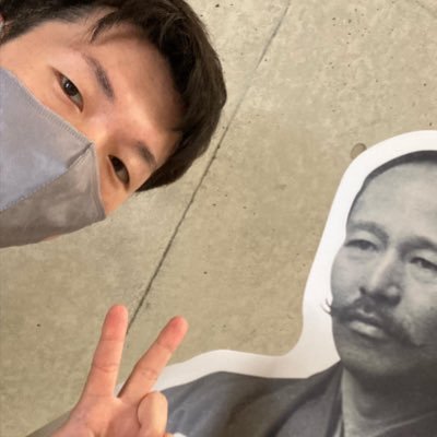 塩屋貴之です。埼玉県の私立中高一貫校の国語教師として教育を探究していました。2025年より認定NPO法人CLACKに入職しました。 主にアウトリーチ(学校連携)を担当しています。LCL2023(7期)