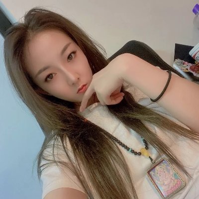 DpLKTdO7JqFiRr9's profile picture. 为人师婊也有不一样内涵