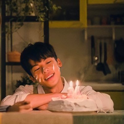 segyejeon2's profile picture. 🤍