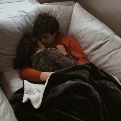 Elə bir həyat yaşayın ki, sizi kimsə Allah'a şikayət etməsin. Hər kəs sizi Allah'a əmanət etsin.🦋