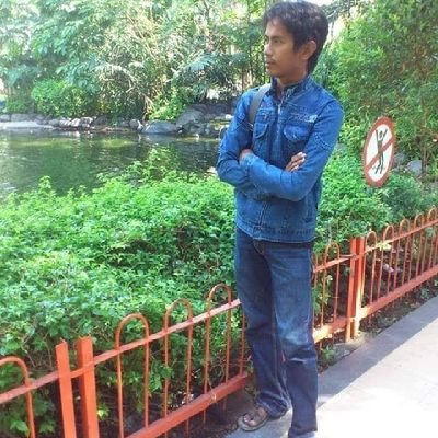Zaenal0103's profile picture. Seorang buruh serabutan