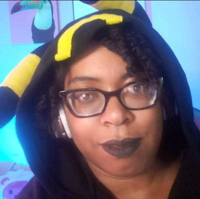 She/her. I 💙 streaming cozy games, talking about food, and showing love to indie games. Join the Brunch Squad today! Busines Inquiries: BlerdSyrup@gmail.com