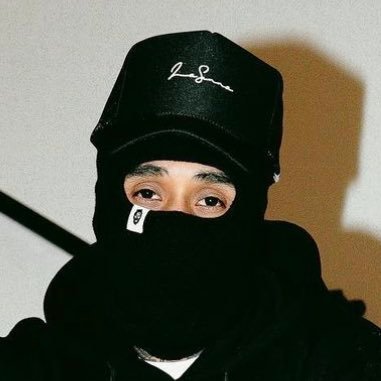 jevonte_69's profile picture. 5’11 🇵🇷 DL Freak 🔝 Huge 🍆 Here to sin. 🖤