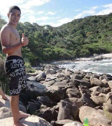 viajar.rir.sexo.nadar.vuar.videogame.pagardlokoeee qse fodas