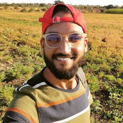 SadatSayyed12's profile picture. Investor,Trader