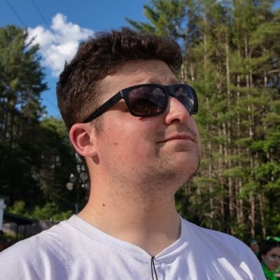 I do things like filmmaking, voice acting (@culturemyarts), YouTube videos, and breathing. INFP autist. @bangoruni so nice, I graduated twice.