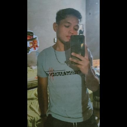 Aca Practicando lo que es twitter!
Son of Ragnar⚔️
Ig: sebastian_robles0