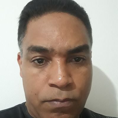 lourencosilvio's profile picture. @lourencosilvio
  /Não pornô