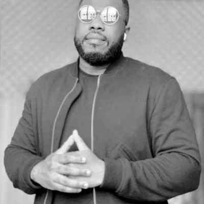 K_a_t_a_n_a's profile picture. Geekonomics- Video Game - Anime   カタナ 🙂