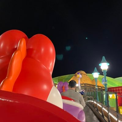 usj_kitkit's profile picture. 年パス勢約3年目✌️🚹無言フォロー失礼します。魔法界は🦁生です ショー→ユニモン🪦🧟‍♂️ 23です🥺基本秋になると本領発揮します🤪