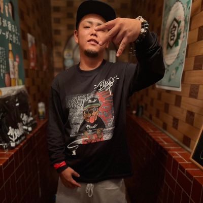 沖縄 ラッパー 420fam ピースペイント  プロフィールにyoutubeのリンク貼ってあるので、チェックお願いします🙏🔥