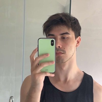• New Zealand 🇳🇿 • Self-taught software developer 🧑🏻💻 •