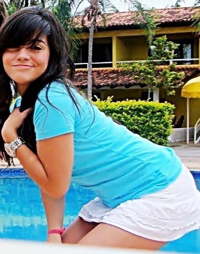 #RT nas melhores Frases do Twitter, Follow - me, se a sua Frase for boua dou #RT e indico xoxo ;** #Nãotenhomuitacoisaprafazerdavida :)