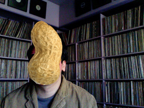 totalmusicnut's profile picture. the other(new)account of toti dalmacion aka @ternoman,owner of @ternorecordings in Manila. Rabid record collector.UPDATE:@ThisIsPopRecs! finally open!