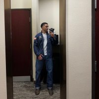 aaron (@aaronramirez321) 's Twitter Profile