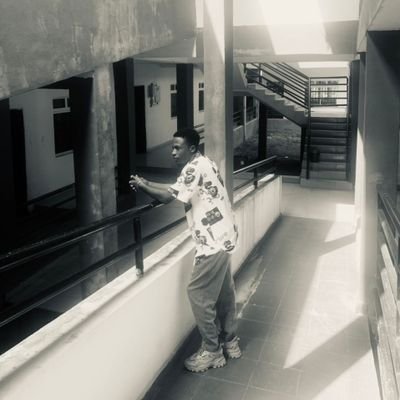 Engineering//Cybersecurity//Entrepreneur//Manchester united//Chess//Crypto