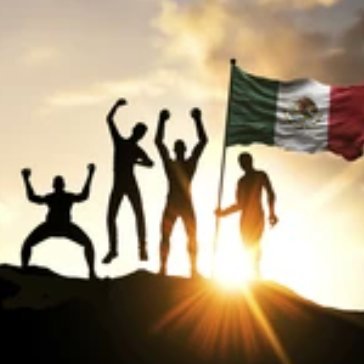 Mexicano a morir, orgulloso de nuestra cultura, politologo amateur, economista de bolsillo y detector de chairos ricos y pobres....