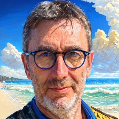 Former french tech journalist, MoJo expert https://t.co/DZ2ELdLuct, trainer, reporter, filmmaker and https://t.co/ZMbkglTaWC CEO https://t.co/6KX5P4dkWn