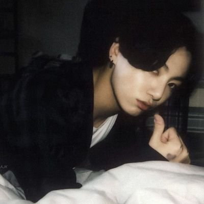 gcfdiaries's profile picture. im 22