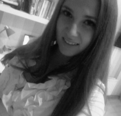 17 jaar | Deltion | Stappen | Love my friends | Follow = Follow back |