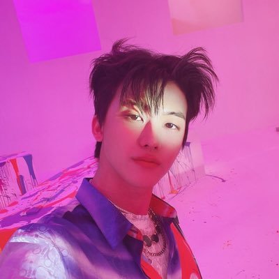 ā00 š dnf ā just a reading account // if you see private qrts on your panels or tweets, it's not me. i leave hearts and only interact through cc!