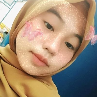 evafauujiah's profile picture. .