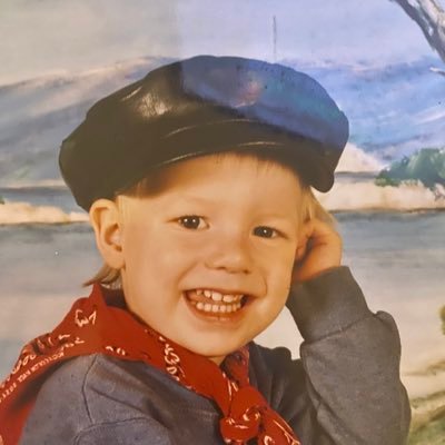 Fraaaateeee's profile picture. 💥les anges sont tristes , les démons kiffent💥ABONNÉ @MTP_1994_🐙. Provenceaux depuis le berceau 🟡🔴