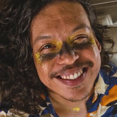 Misael Mendes
PCD 🦾 - Negro 🤎
_
Baiano
▪︎
Todos os olhos em nóiz
Tela azul nesses prego
Eu nunca me entrego
✊🏾
.