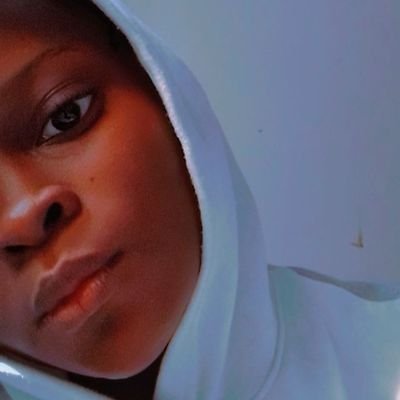 Maryam_thabit__'s profile picture. # 할 수 있어 😌
#JustinBieber 🥳
#NickiMinaj 🦄
#CR7𓃵