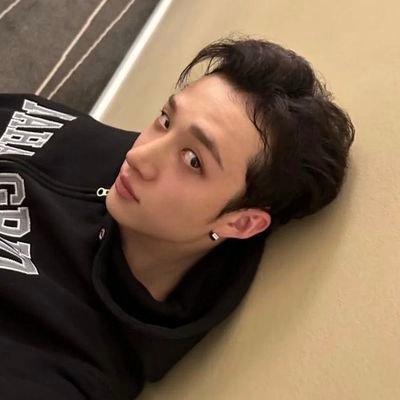 '93 line. she/her. es/eng. mostly nsfw. no minors. Skz, exo and more.
esp rolplayer