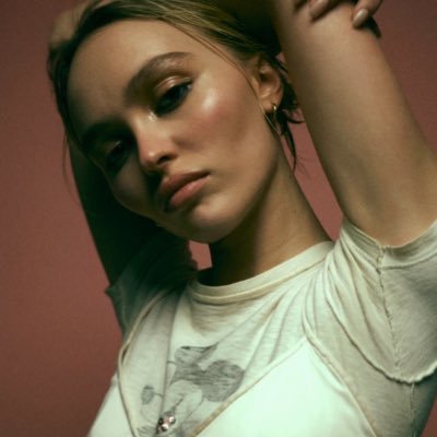 This acc is dedicated to the model and actress Lily-Rose Melody Depp