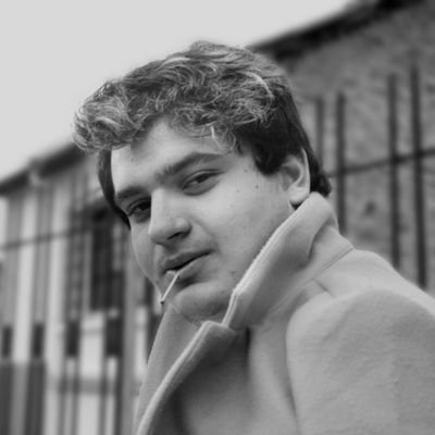 eMeDeO_'s profile picture. 🎤Canta-Autor | IG: @emedeo_ | Estudio leyes⚖UHE | Apasionado del Derecho Penal | Gamer nato | Streamer a ratos en twitch :) | 
24🇪🇨Ecuatoriano-Colombiano🇨🇴