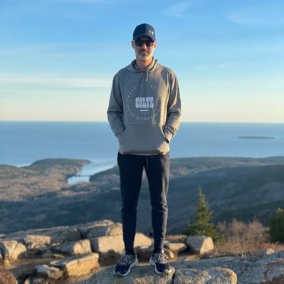 Father | Husband | Runner 🏃♂️ | Indy sports fan | Talk about Leadership, Digital Marketing and all things automotive