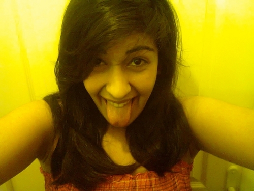 Follow moi & t'auras un cookie. 
Je te mange back. ;) 
Breezy&Shawty Mane. ♡

Lil Wayne. †

j'suis un kiwi.