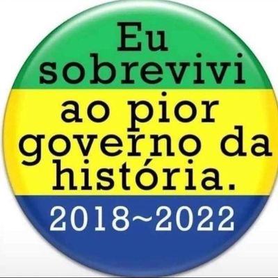 Mais uma pessoa no mundo...
E trabalho com as duas mãos (esquerda e direita) porque a união faz a força. Com reacionários e milicos não tem conversa.