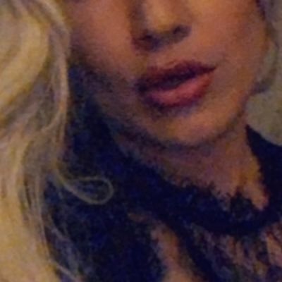 Sexy submissive smooth clean and discreet crossdresser here in South Bay / Los Angeles, CA. Let’s play!