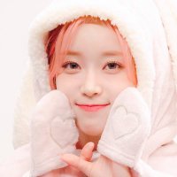 뽀쑴(@ssuumm_stayc) 's Twitter Profile Photo