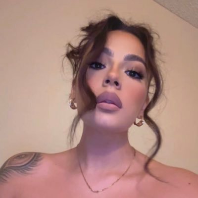 irLandaDLaRosa's profile picture. San Diego 🎀 IG: Irlandadlarosa