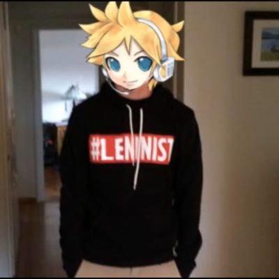 pewpew_ks's profile picture. I like selim. I doodle.