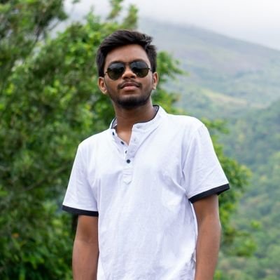 Tech Enthusiast || Explorer 🌎 || Photography 📸 || Musician 🎹 || ❤️ 🚗 🚘