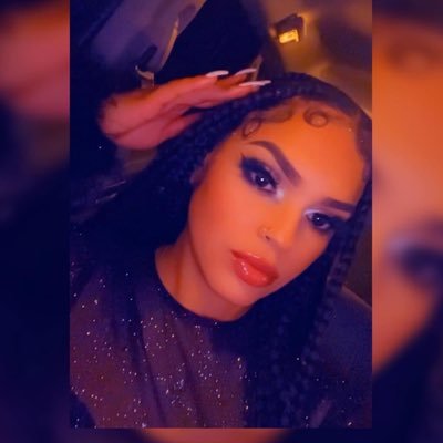 alicianjojo21's profile picture. ᗪOᑎT ᔕᗯᗴᗩT Tᕼᗴ ᗷᑌTTᗴᖇᖴᒪY 🦋               ᗩᖴTᗴᖇ YOᑌ ᗪIᔕᔕᗴᗪ Tᕼᗴ ᑕᗩTᗴᑭIᒪᒪᗩᖇ 🐛