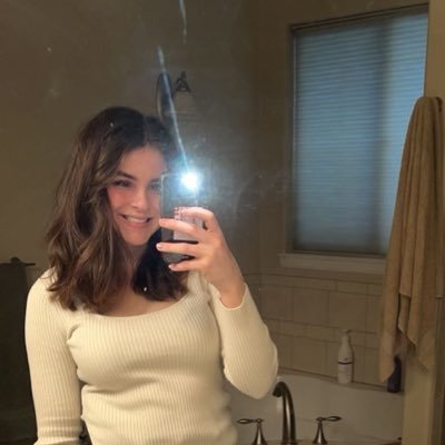 ilovegene4's profile picture. living in a societal downfall whilst I formulate my utopian world