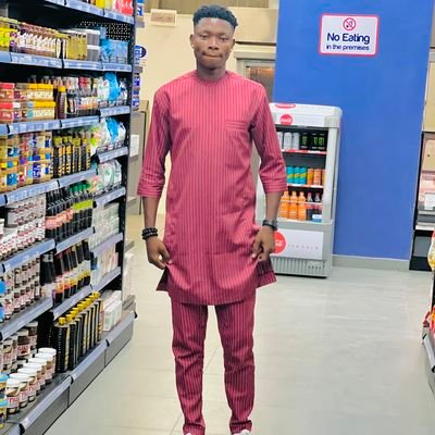 Sportlover,news and clearing agent... import and export...
Chelsea fan 🧢🧢💙