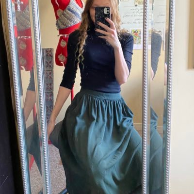 y0broski's profile picture. bullshit, bad takes, and some basketball