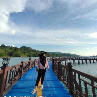 Dhyan_Tiwi's profile picture. Hiduplah Setiap hari seolah olah itu hari yang terakhir. Suatu hari anda bisa melakukannya dengan benar.