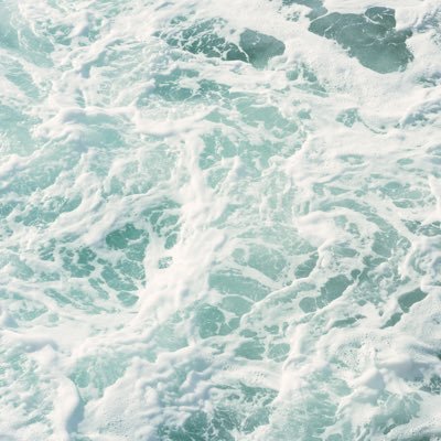 LiviaCaliopi's profile picture. 〰️Comunicazione consapevole per un impatto positivo. 〰️Strategia e gestione social, ricerca, content writer, copy.