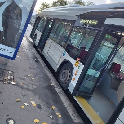 Bus Driver du réseau astuce de la métropole de Rouen (secteur Elbeuf).